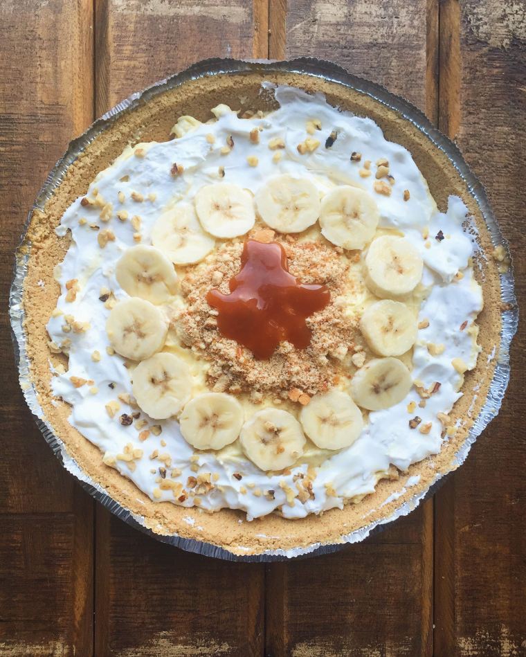 Banana Pudding Pie with Caramel&nbsp;Drizzle