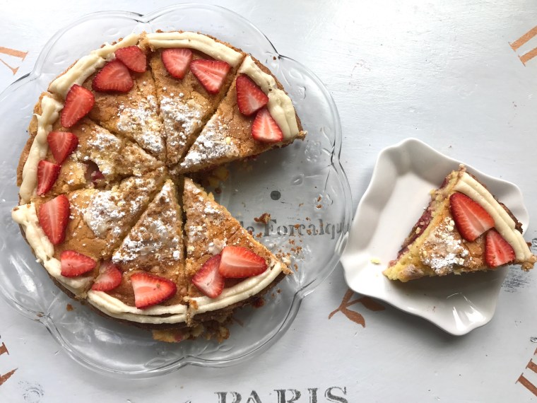 Strawberry French Cake