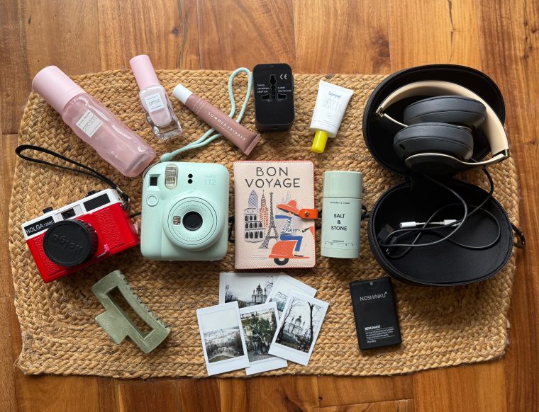 What’s in our Bag? Our Favorite Carry-On Travel&nbsp;Essentials